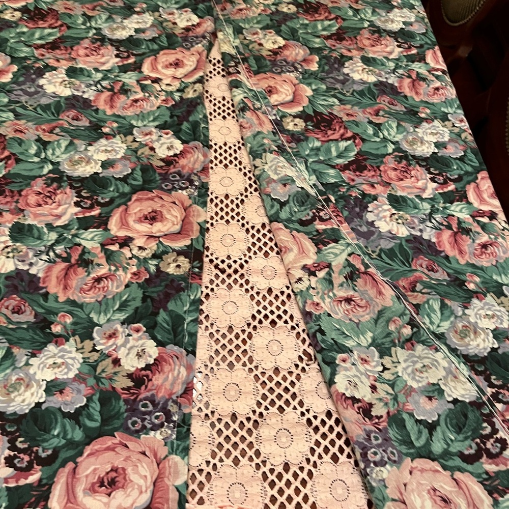 Vintage shower curtain/ Firm Price - Picture 2 of 16